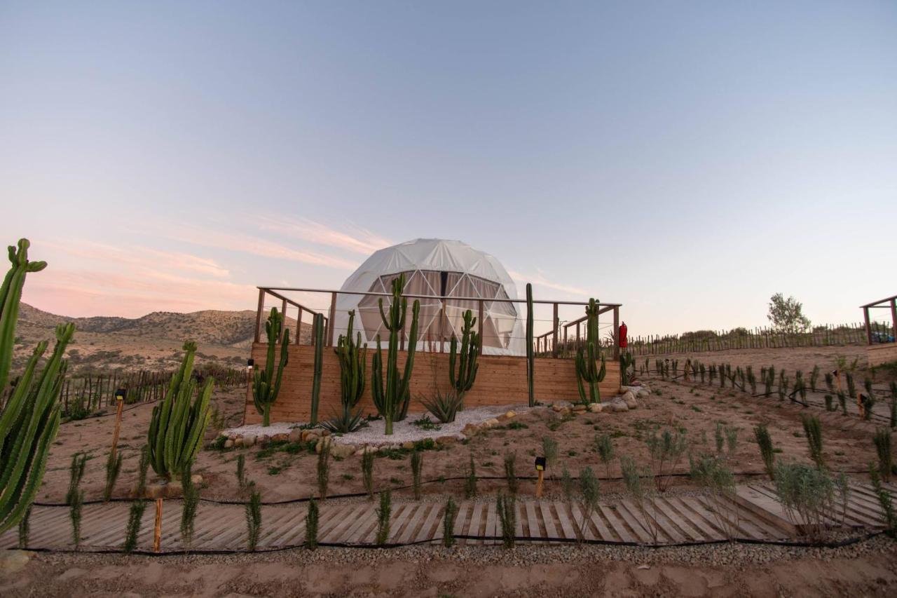 Timlalin Dome Hotel Tamri Buitenkant foto